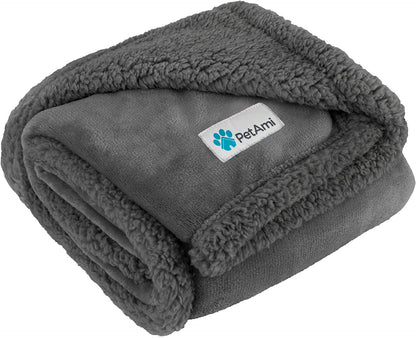 Extra Large Dog Blanket, Soft Reversible Fleece and Sherpa Cover for Furniture, Car, and Kennel, Washable Plush Throw in Solid Dark Gray, 60" x 80